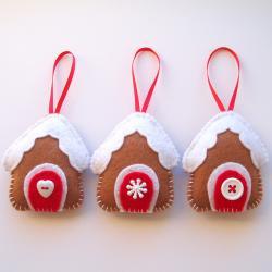 Trio of Gingerbread Houses